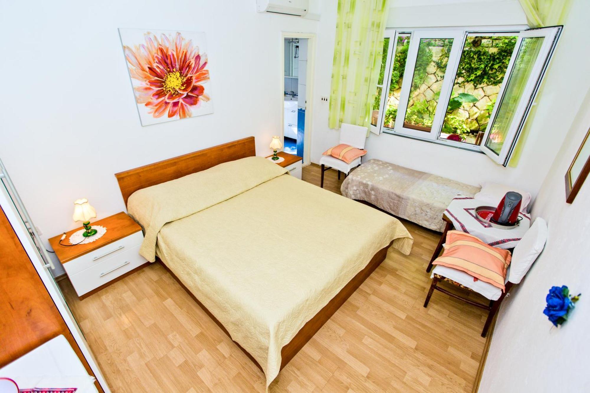 Rooms Barbaric Hvar Town Extérieur photo