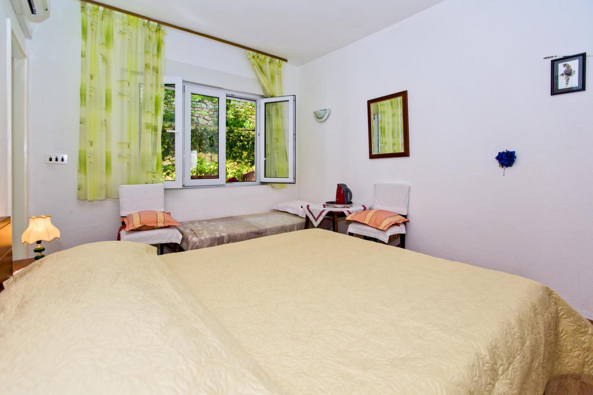 Rooms Barbaric Hvar Town Extérieur photo